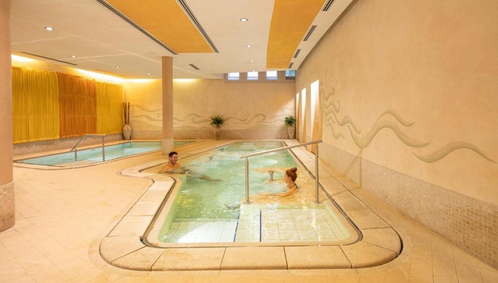 spa Hotel con a Bardolino Caesius Thermae